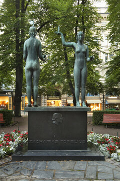 Taru ja Totuus sculpture in Esplanadi park. Helsinki. Finland