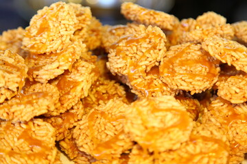 thai crispy rice cracker