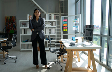 asian business woman working at office
