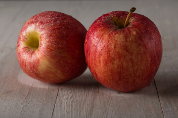 Apples