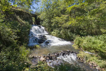 Cascade de Montfermy dans le Puy-de-Dôme en auvergne en été