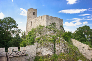 Fototapeta na wymiar Ancient Pilcza castle 13th century in Smolen, Poland