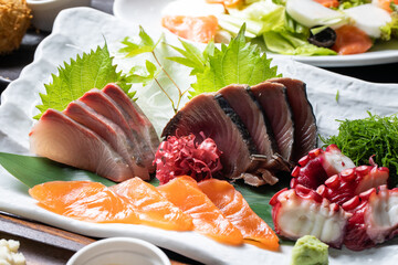 お刺身の盛り合わせ  sashimi - obrazy, fototapety, plakaty