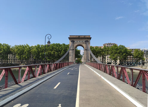 Passerelle Mazaryk sur la Sa&ocirc;ne &agrave; Vaise, Lyon, France