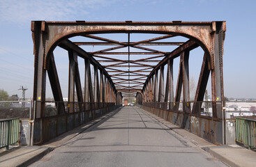 Obraz premium Bruecke bei Offenbach