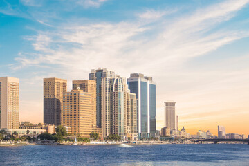 Obraz premium Beautiful view of the Nile embankment in the center of Cairo, Egypt