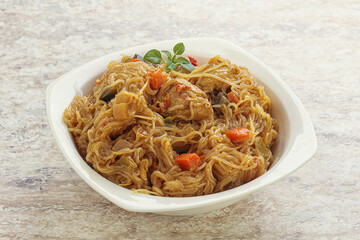 Wok Udon with chicken curry