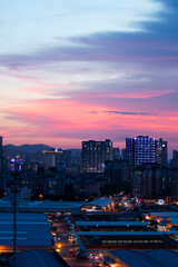 Fototapeta premium city skyline at night