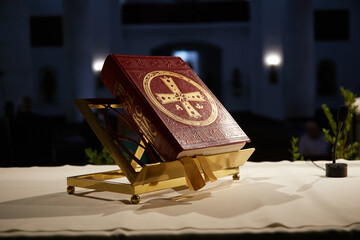 biblia, libro, libro sagrado, religión, oración, católico