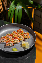 Roll with tuna and crab