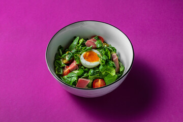 Salad with tuna