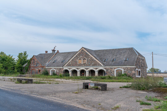 old farm building