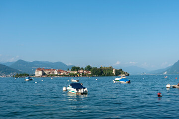 Fototapeta na wymiar Lake Maggiore with Isola Bella by Stresa