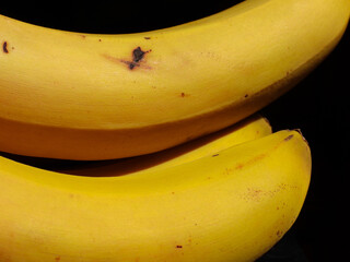Bananas plátanos amarillas vista de cerca