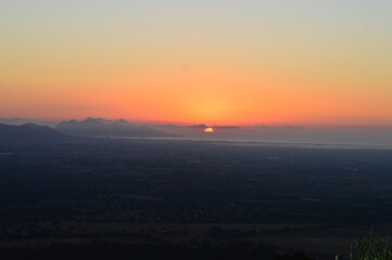 Sunrise Palma de Mallorca - Mediterranean Sea
Amanecer desde Puig de Santa Magdalena 
Junio 2021