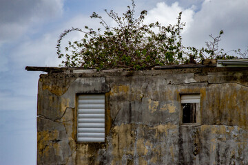 old abandoned contruction