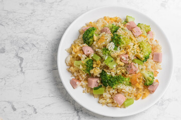 ブロッコリーの焼き飯