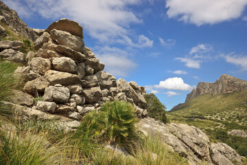 Construcciones naviculares de epoca Talayotica, ciudad pre-romana de Bocchoris.Valle de Boquer. Pollensa.Mallorca.Islas Baleares. Spain.