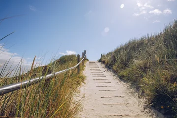 Fond de hotte en verre imprimé Mer du Nord, Pays-Bas Chemin sur une île de la mer du Nord sur la mer du Nord. Vacances à la mer du Nord. Randonnée en vacances
