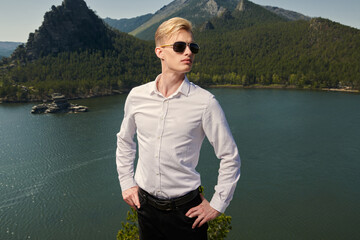 Fototapeta premium young man on top