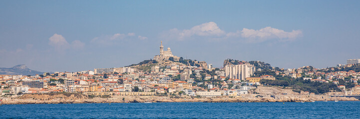 Skyline of Marseille with a view on the 7th arrondissement and the Endoume district - obrazy, fototapety, plakaty