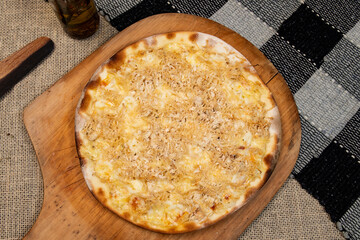 Brazilian Shredded chicken pizza with cream cheese