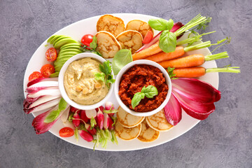 mixed vegetable and dipping sauce