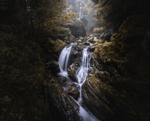 Canyon et gorges des pyrénées
