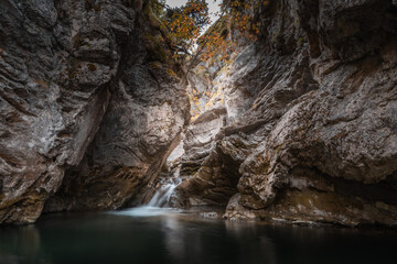 Canyon et gorges des pyrénées

