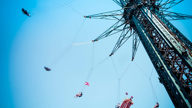 Carousel wiener prater, Ferris wheel, funfair, adventure park