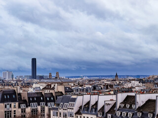 Fototapeta premium Overview of the Paris roofs and Montparnasse tower
