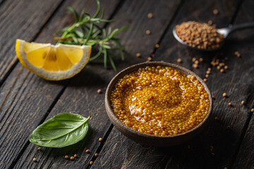 Fresh organic mustard