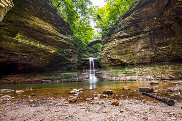 A beautiful waterfall in the canyons of Matthiessen State Park in Illinois.
