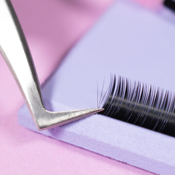 Extensiones de pesta&ntilde;as