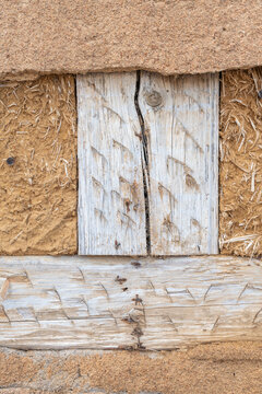 Detail an einem maroden Fachwerkhaus