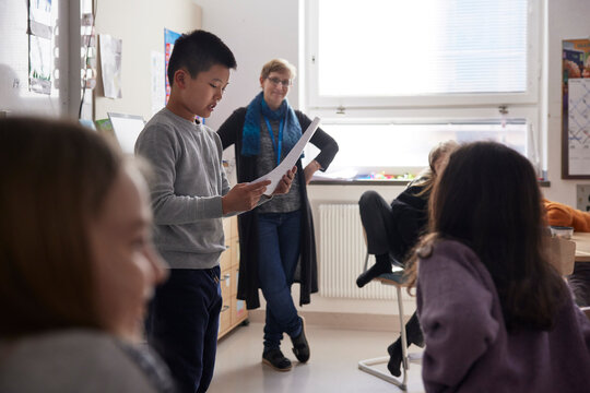 School Изображения: просматривайте стоковые фотографии, векторные ...