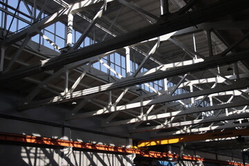 Concrete arches in the production hall
