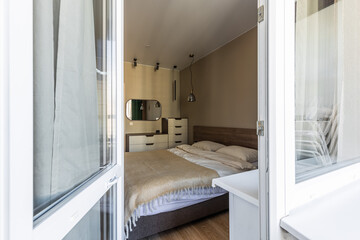Fototapeta na wymiar Prepared beautiful apartment with decor for sale