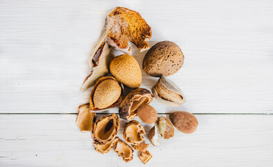 algarve almonds on white wooden table