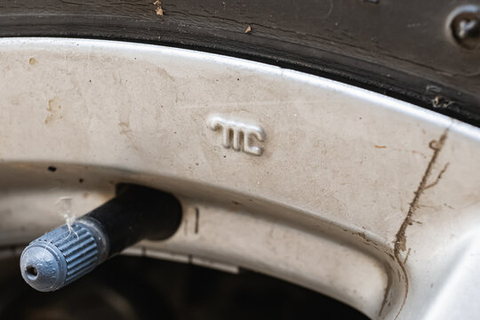 jwl Japan Wheel Light Metal logo on car wheels