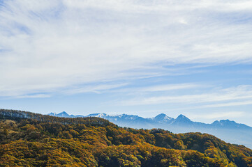 Fototapeta premium 秋の霧ヶ峰からの八ヶ岳