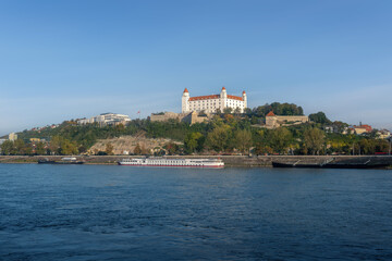 Obraz na płótnie Canvas Bratislava Skyline with Bratislava Castle and Danube River - Bratislava, Slovakia