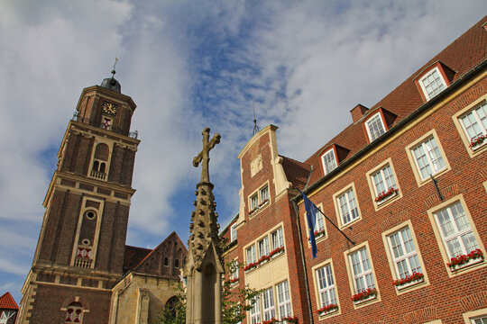 st. lamberti und rathaus coesfeld