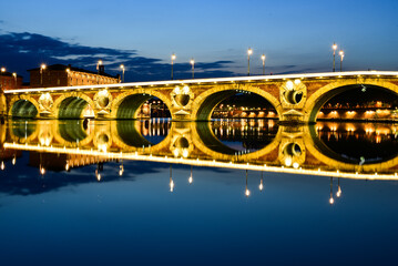 Fototapeta na wymiar Beautiful Toulouse by night