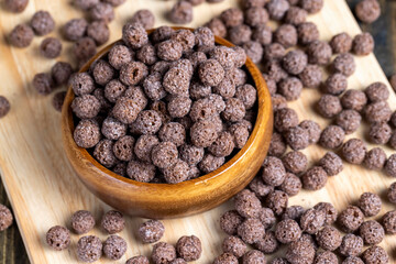 chocolate balls are used as a dry breakfast with the addition of milk or yogurt