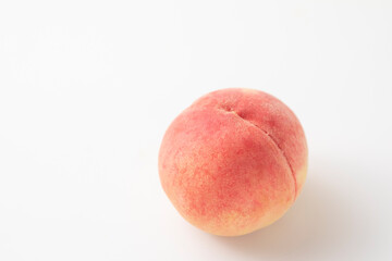 丸ごと桃