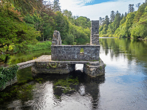 Monk&rsquo;s Fishing House