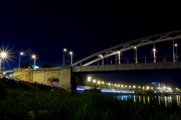 Fototapeta na wymiar Bridge over Tisza in Szeged at night