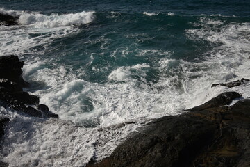 Visisting the coastline and contemplating its relaxing moments