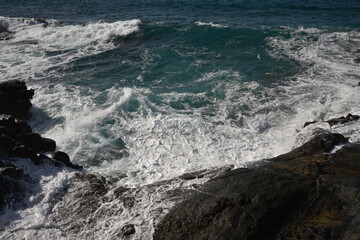 Visisting the coastline and contemplating its relaxing moments